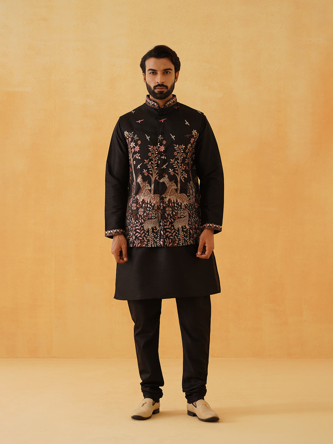 Men's Silk Blend Black Kurta Pyjama With Pichwai Embroidery Nehru Jacket