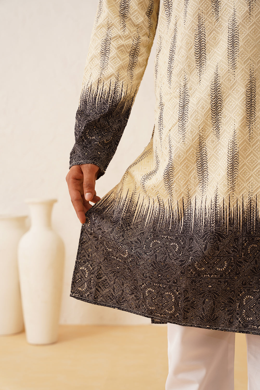 Men's Cotton Sequinned Embroidered Beige & Black ombre Kurta