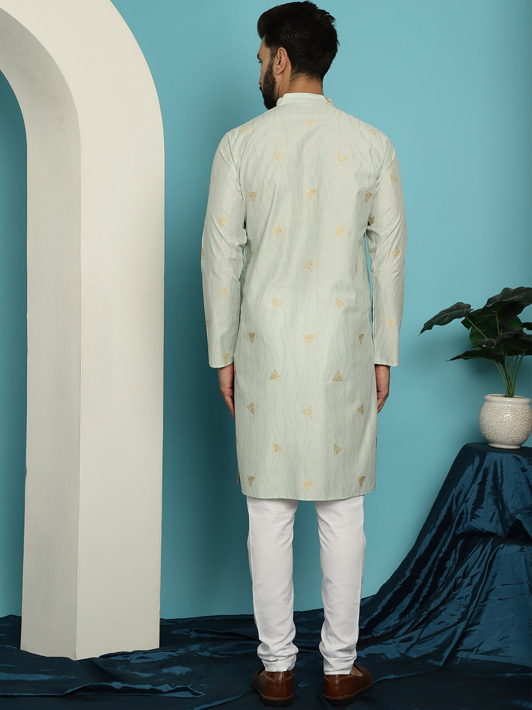 Men's Jacqard Silk Green Kurta & White Pyjama Set