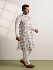 Men's Cotton White Long Kurta With Metallic Thread Embroidery