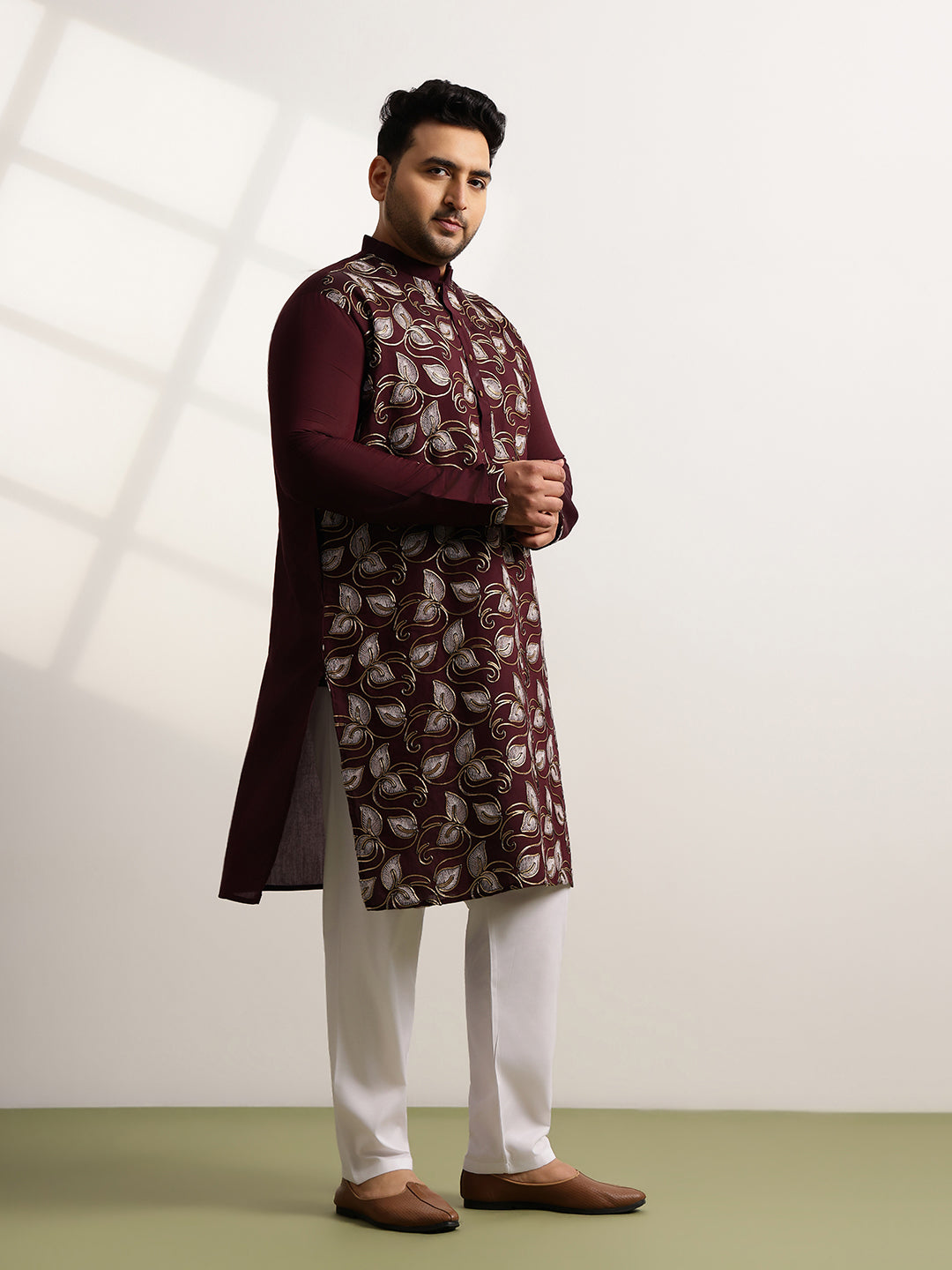 Men's Cotton Wine Long Kurta With Metallic Thread Embroidery