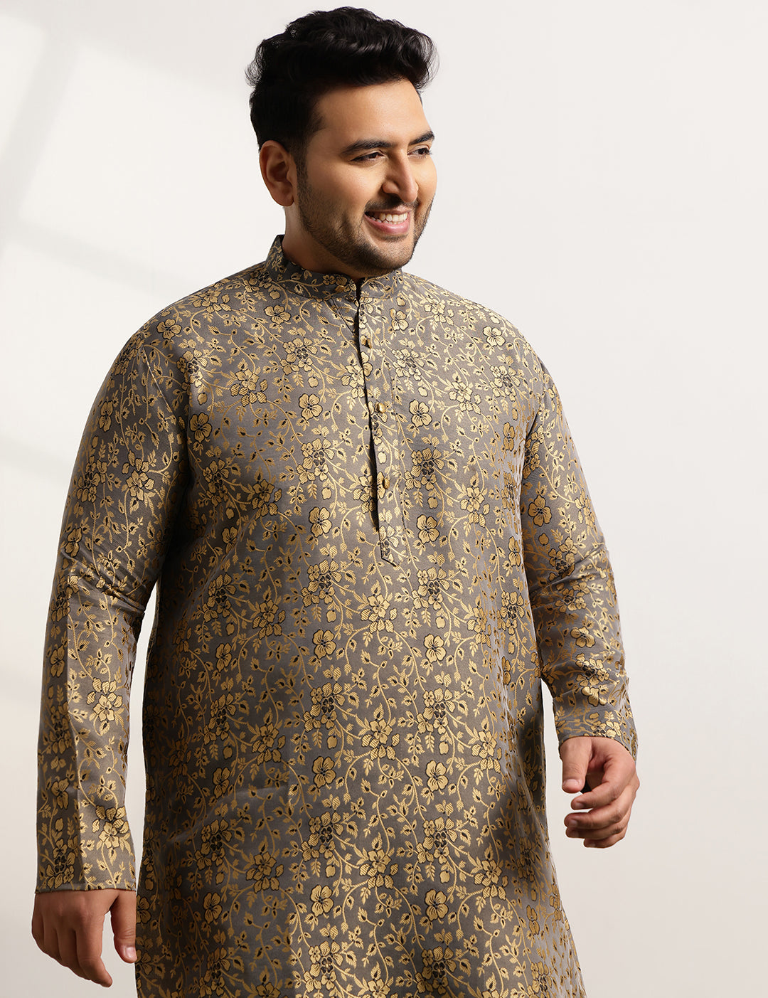 Plus-LK-GoldJacq-2652-Grey-1.jpg