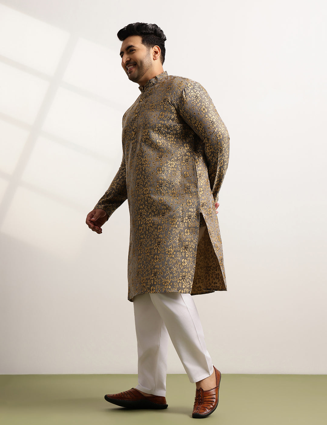Plus-LK-GoldJacq-2652-Grey-2.jpg