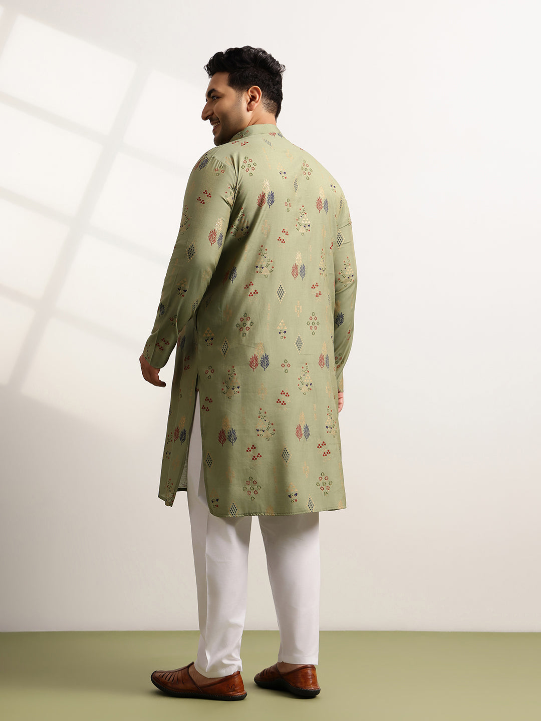 Men’s Silk Blend Motifs Print Mehndi Long Kurta