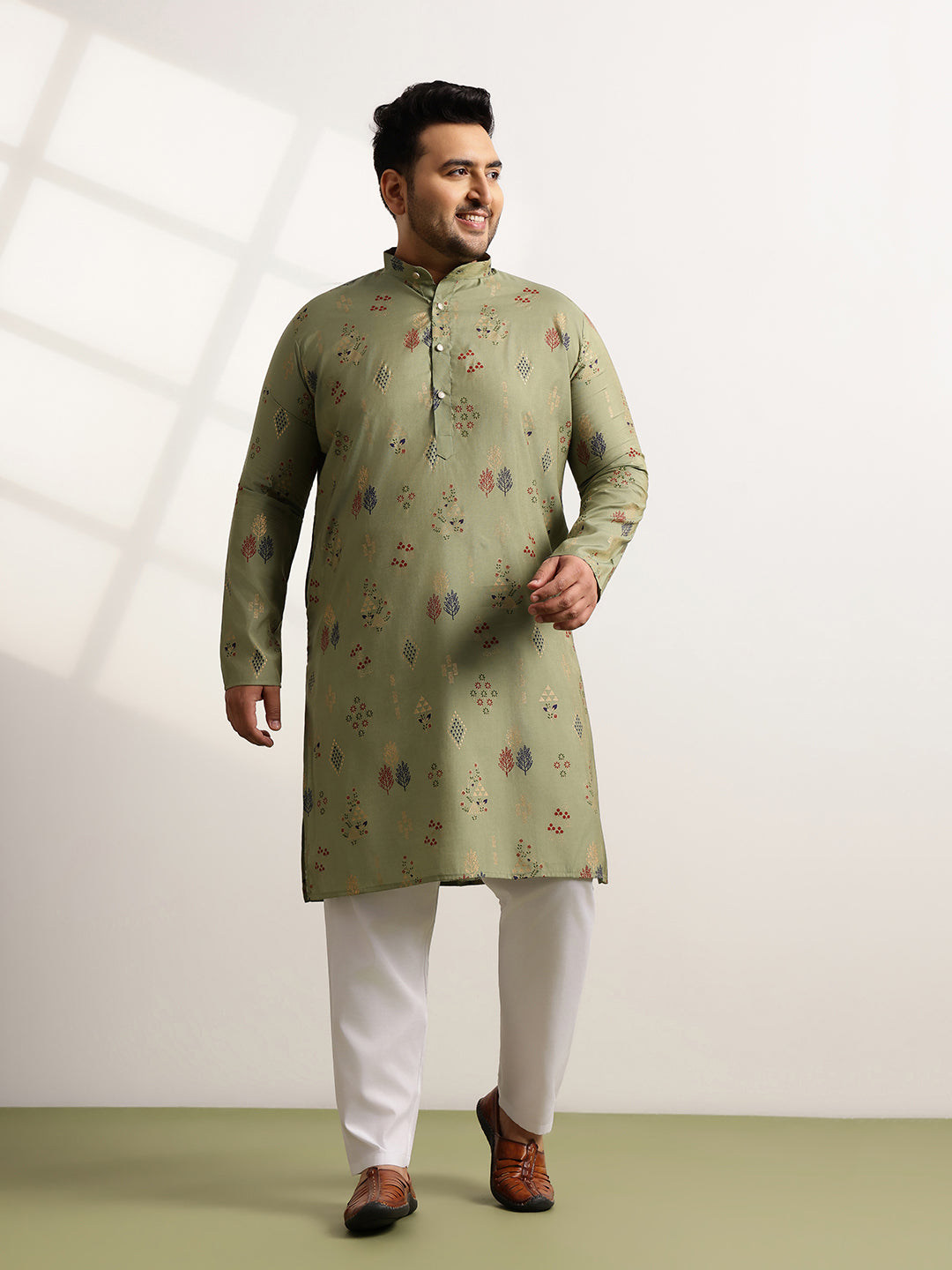 Men’s Silk Blend Motifs Print Mehndi Long Kurta