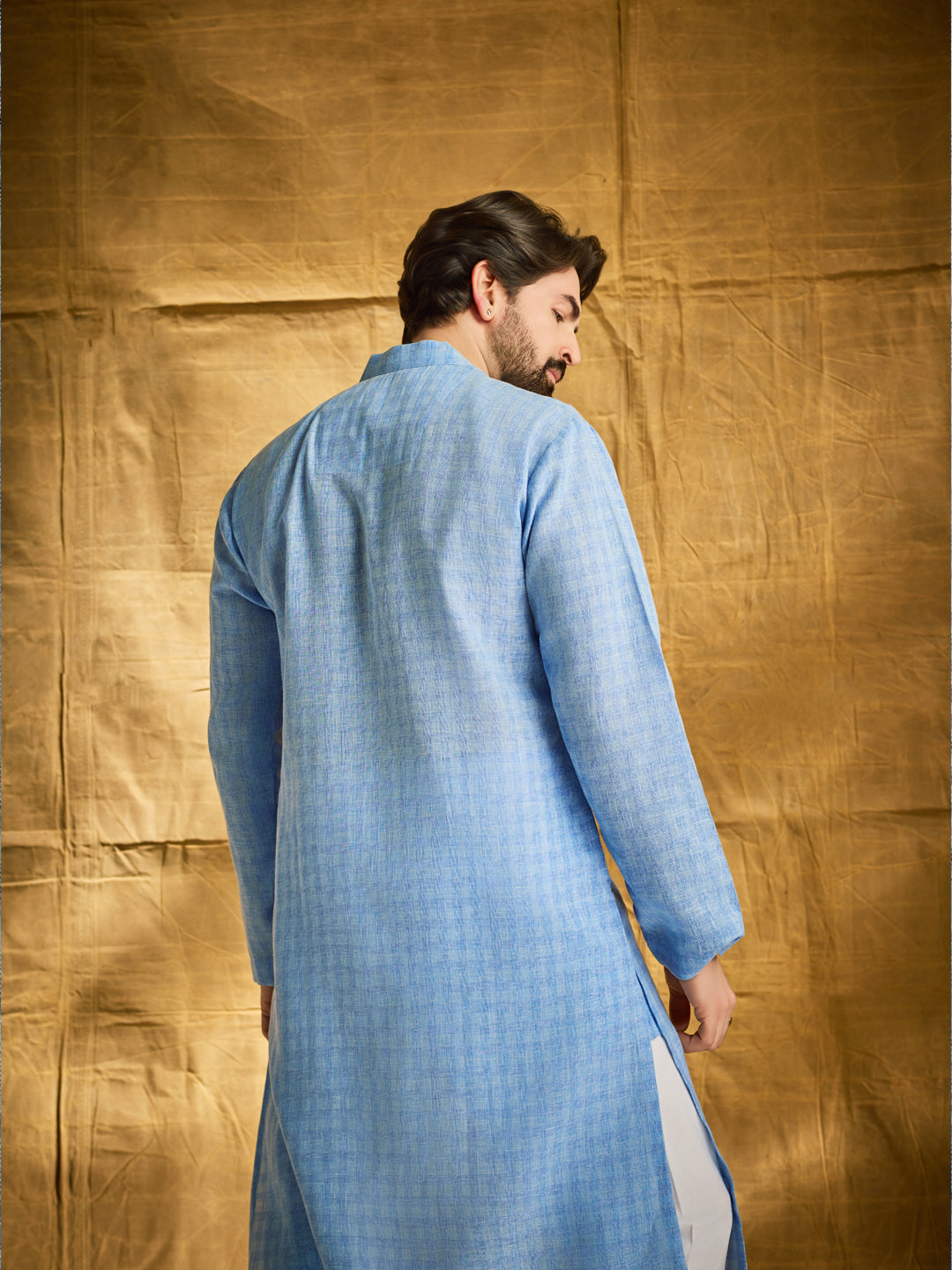 Men's Cotton Blend Checked Blue Kurta & Churidar Pyjama Set