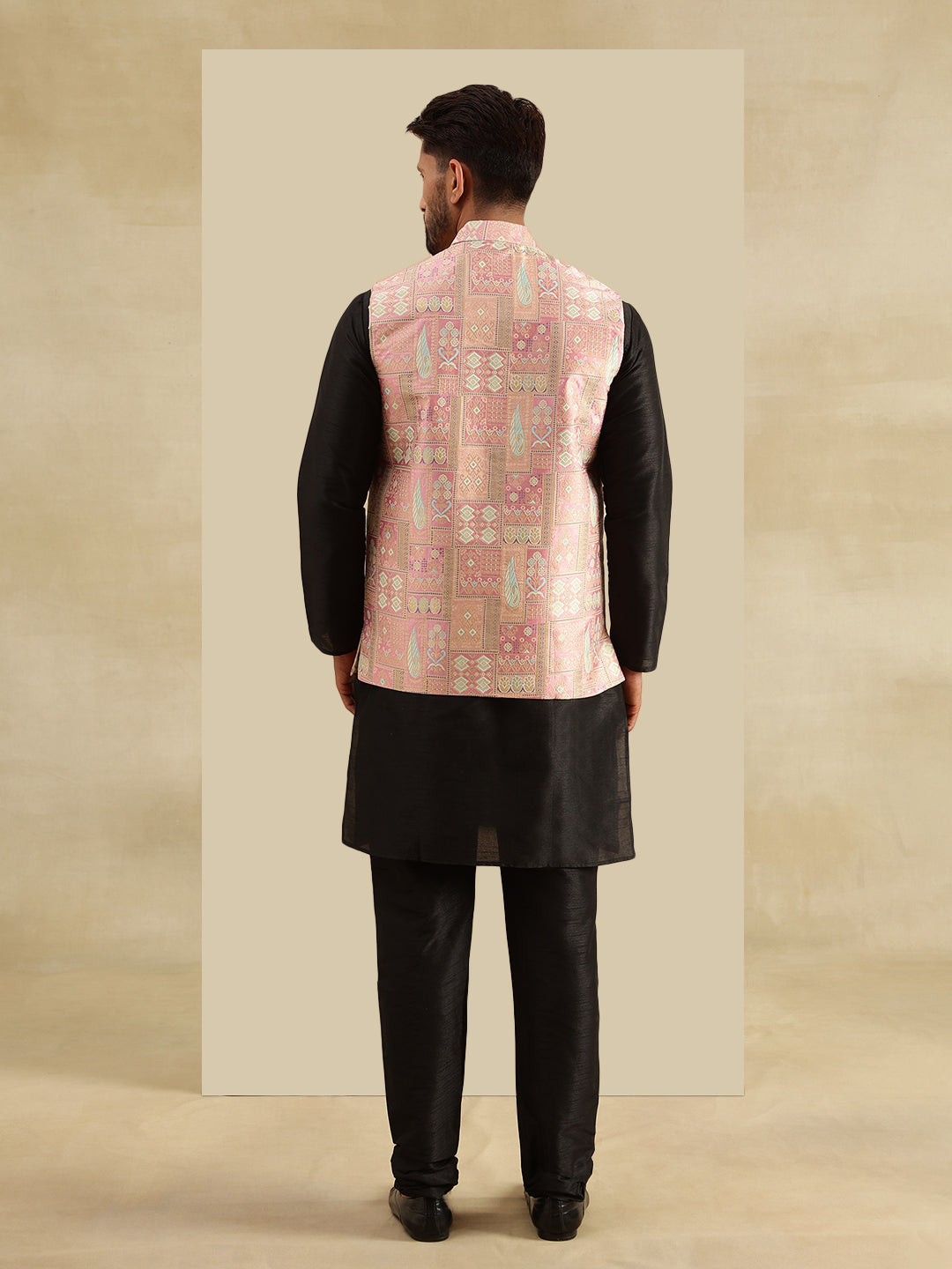 Men's Silk Blend Black Kurta and Pyjama With Jacquard Silk Pink Nehru Jacket