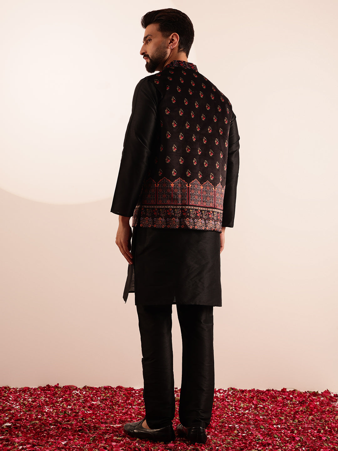 Men's Silk Blend Black Kurta and Pyjama With Paisley Design Velvet Black Nehru Jacket
