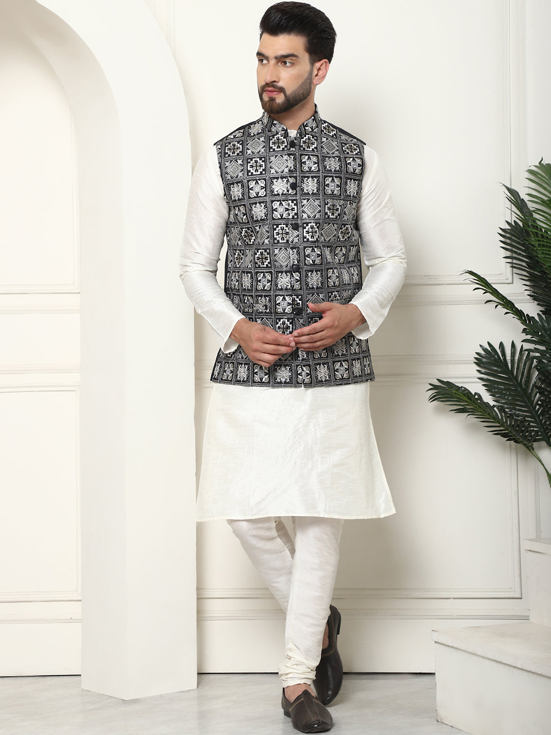 Men's Silk Blend Cream Kurta Pyjama With Embroidered Black Nehru Jacket