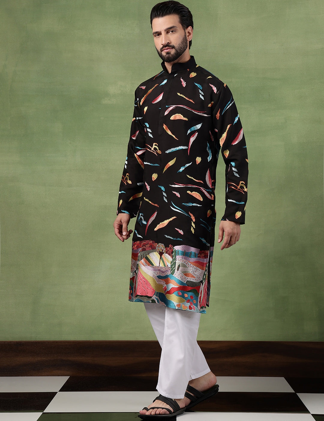 SJR-LK-Abstract-2241-Black-PC041-2.jpg