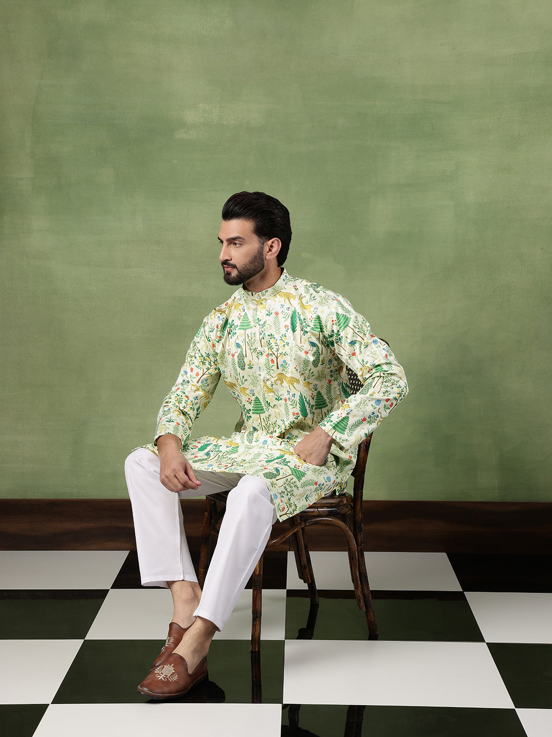 Men's Cotton Flora & Fauna Printed Lime Green Kurta With White Pyjama