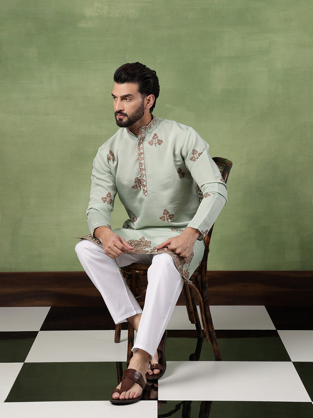Men's Cotton Floral Thread Embroidered Green Kurta With Pyjama