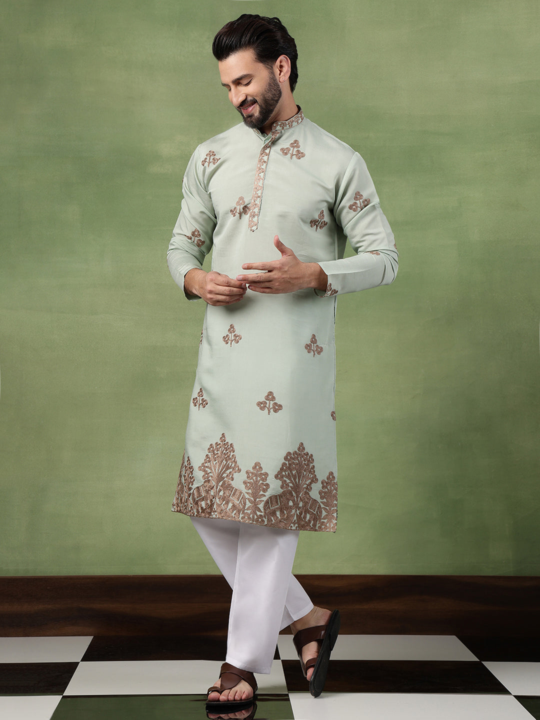 Men's Cotton Floral Thread Embroidered Green Kurta With Pyjama
