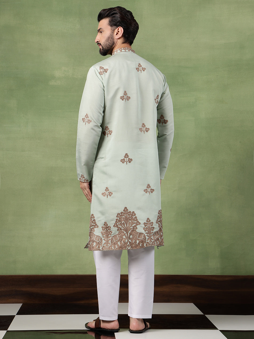 Men's Cotton Floral Thread Embroidered Green Kurta With Pyjama