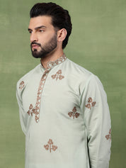 Men's Cotton Floral Thread Embroidered Green Kurta With Pyjama