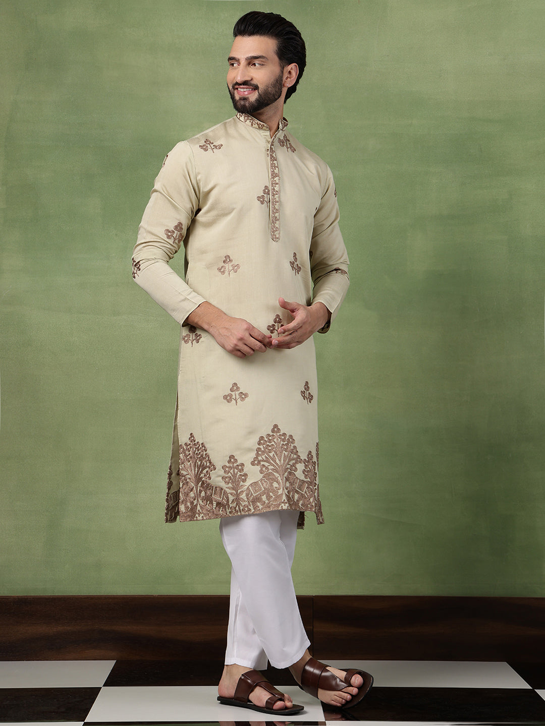 Men's Cotton Floral Thread Embroidered Pista Kurta With Pyjama