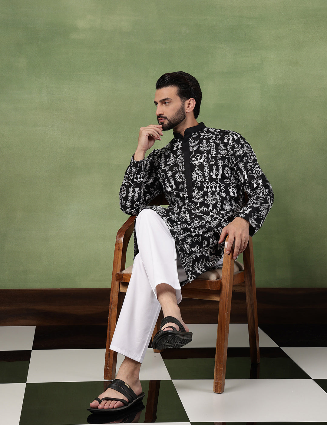 SJR-LK-DamruThrd-2294-Black-PC041-1.jpg