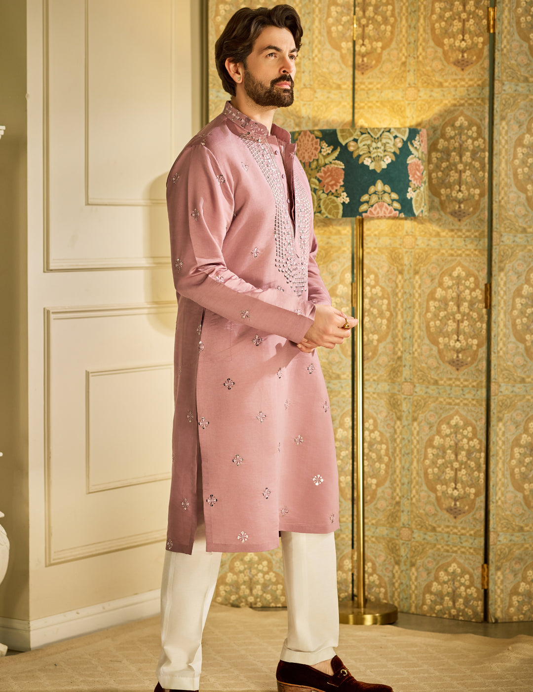 SJR-LK-GalaMirror-1824-lavender-2_22ff7d7c-08f0-4a0f-90c5-c6044fc95f53.jpg