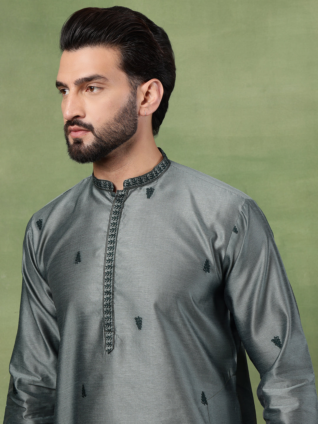 Men’s Jacquard Silk Embroidered Leaf Daman Green Kurta with Pyjama