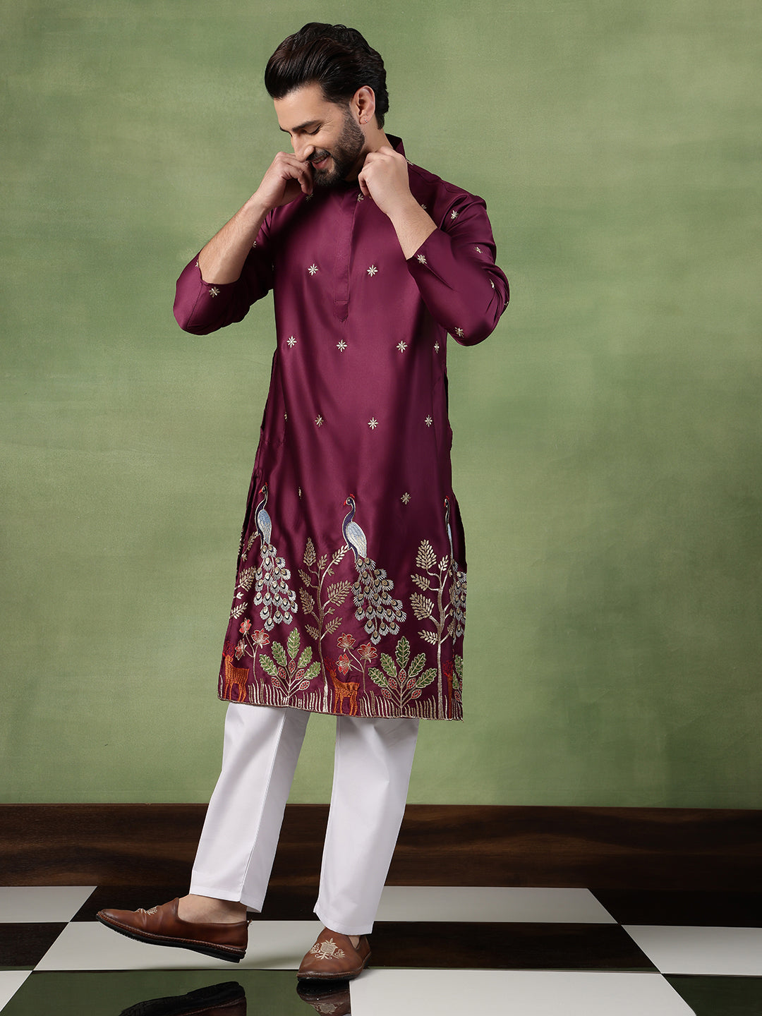 Men's Cotton Silk Flora & Fauna Embroidered Wine Kurta With Pyjama