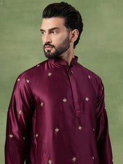 Men's Cotton Silk Flora & Fauna Embroidered Wine Kurta With Pyjama