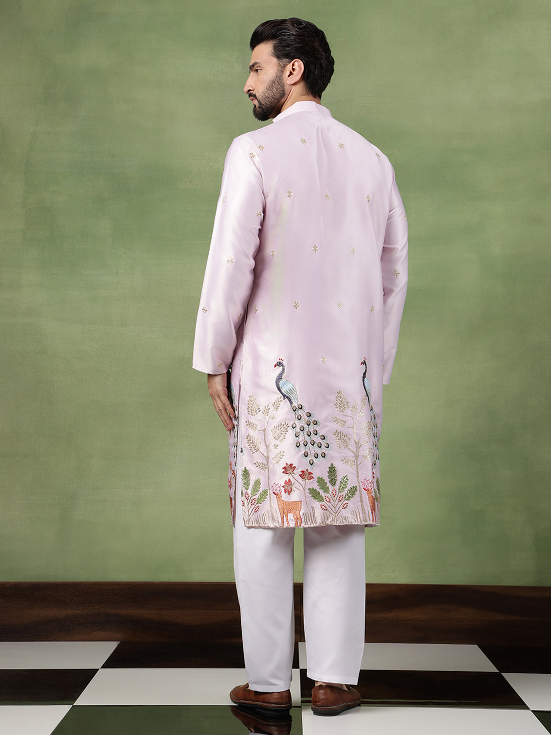 Men's Cotton Silk Flora & Fauna Embroidered Pink Kurta With Pyjama