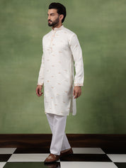 Men's Cotton Embroidered Ethnic Motif Off white Long Kurta
