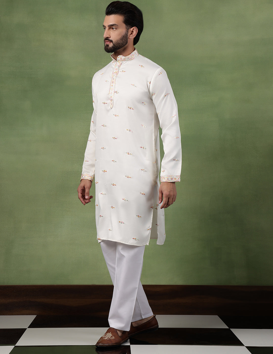 SJR-LK-Navratri-2362-Offwhite-PC041-2.jpg