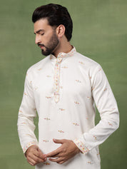 Men's Cotton Embroidered Ethnic Motif Off white Kurta With Pyjama