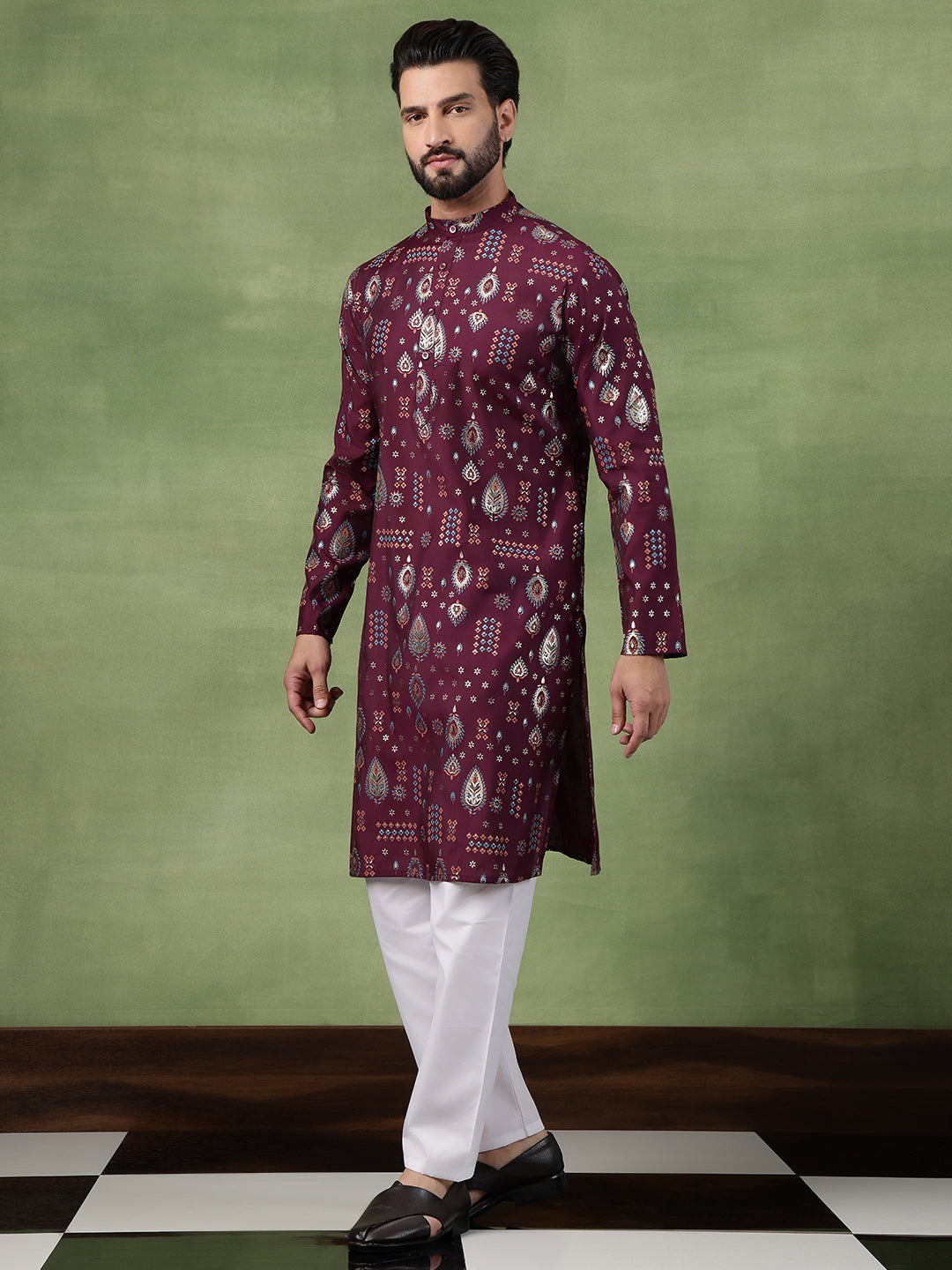Men’s Cotton Traditional Foil Print Motifs Wine Kurta With Pyjama