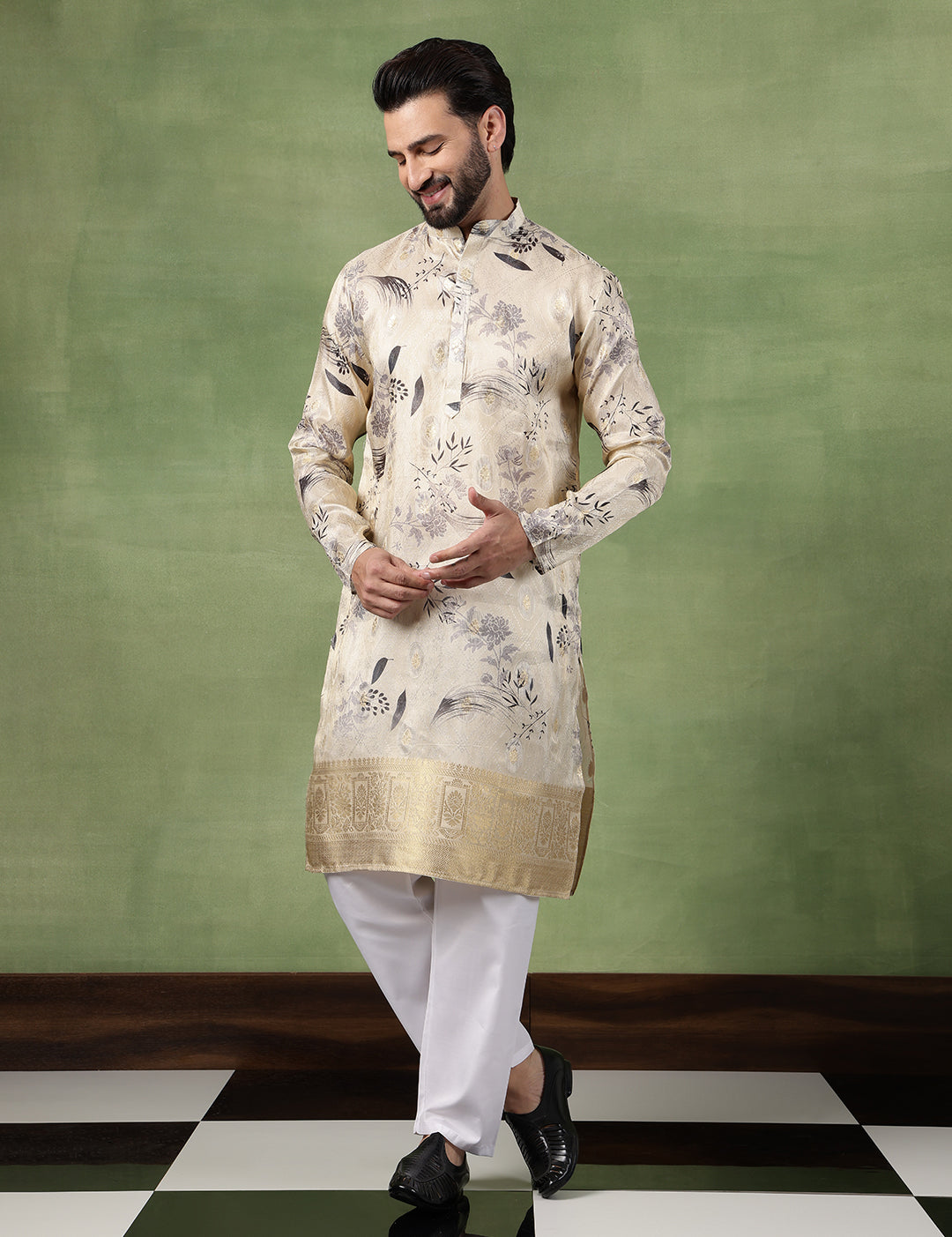 SJR-LK-SareeDmn-2432-Beige-2.jpg