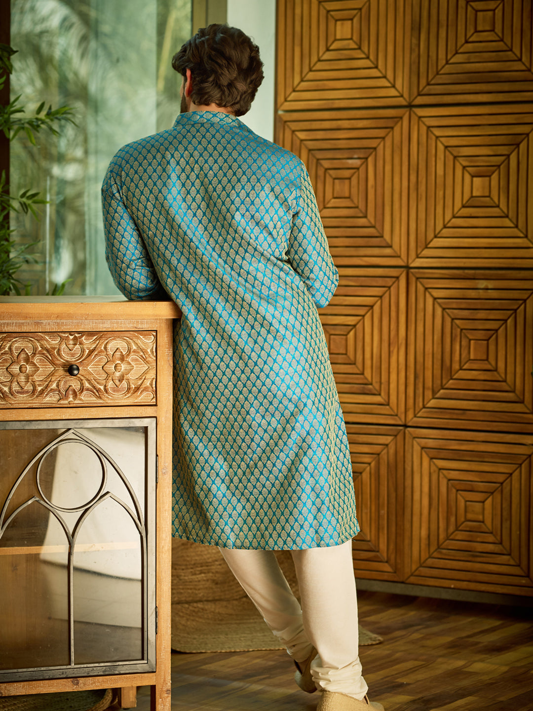 Men's Silk Blend Self design Peacock Blue Kurta With Cream Churidaar Pyjama