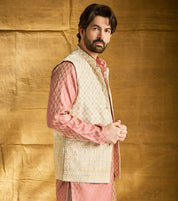 Men's Jacquard Silk, Cream with traditional Work On Bottom
