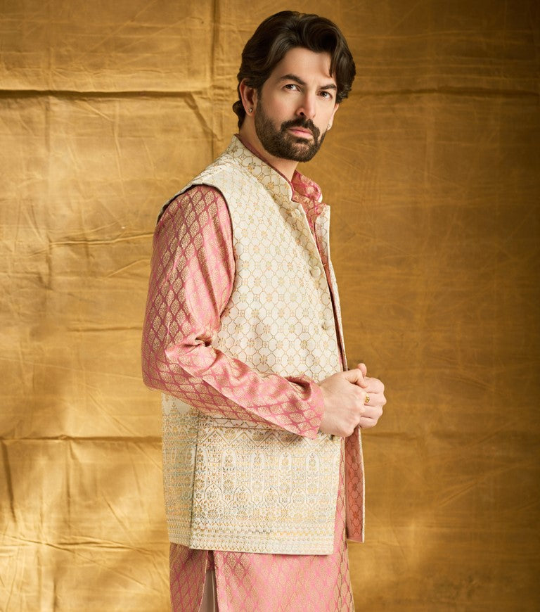 Men's Jacquard Silk, Cream with traditional Work On Bottom