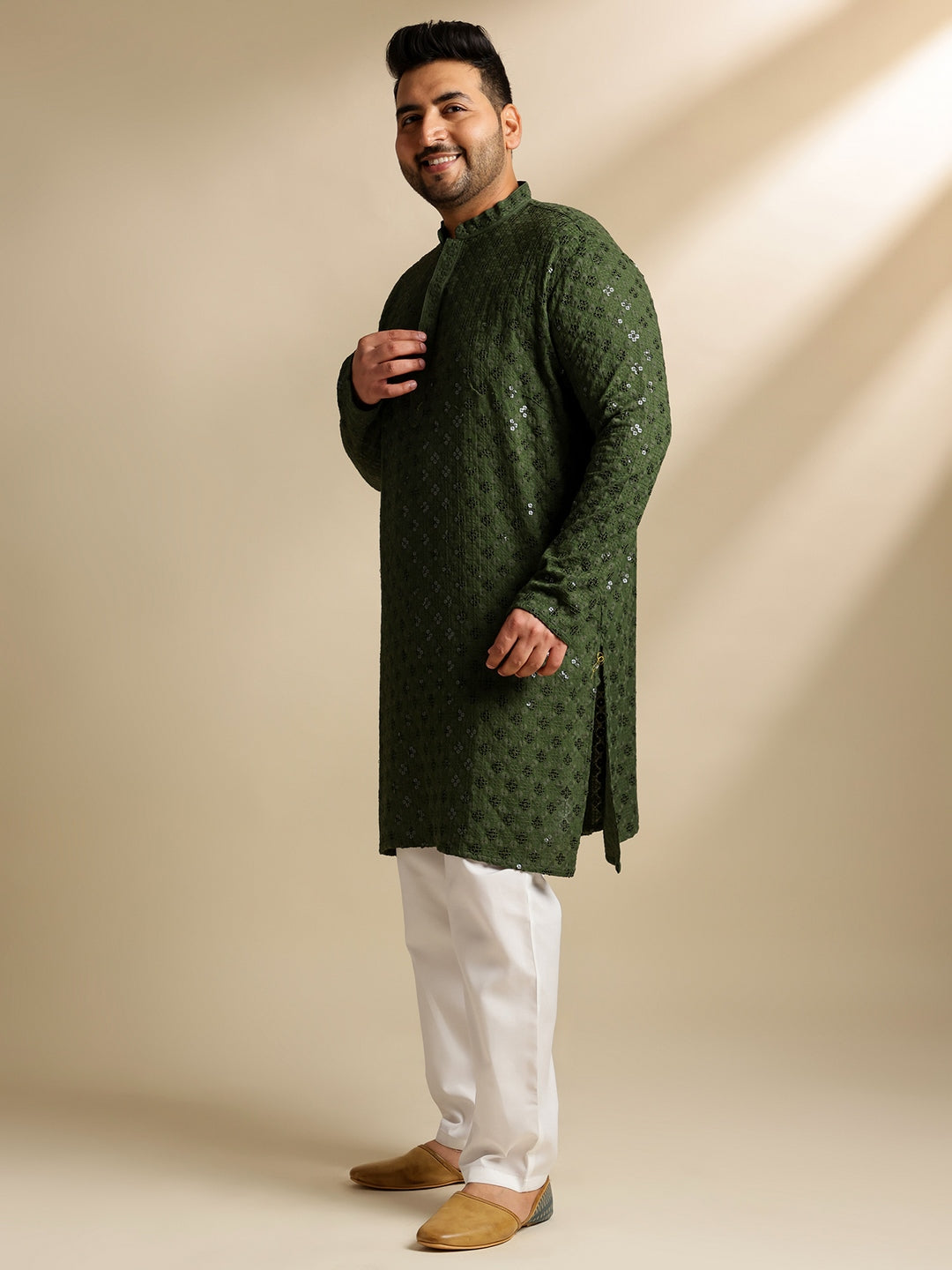 Sojanya Plus (Since 1958) Men's Cotton Floral & Cross-Stitch Sequins Green Kurta With Pyjama
