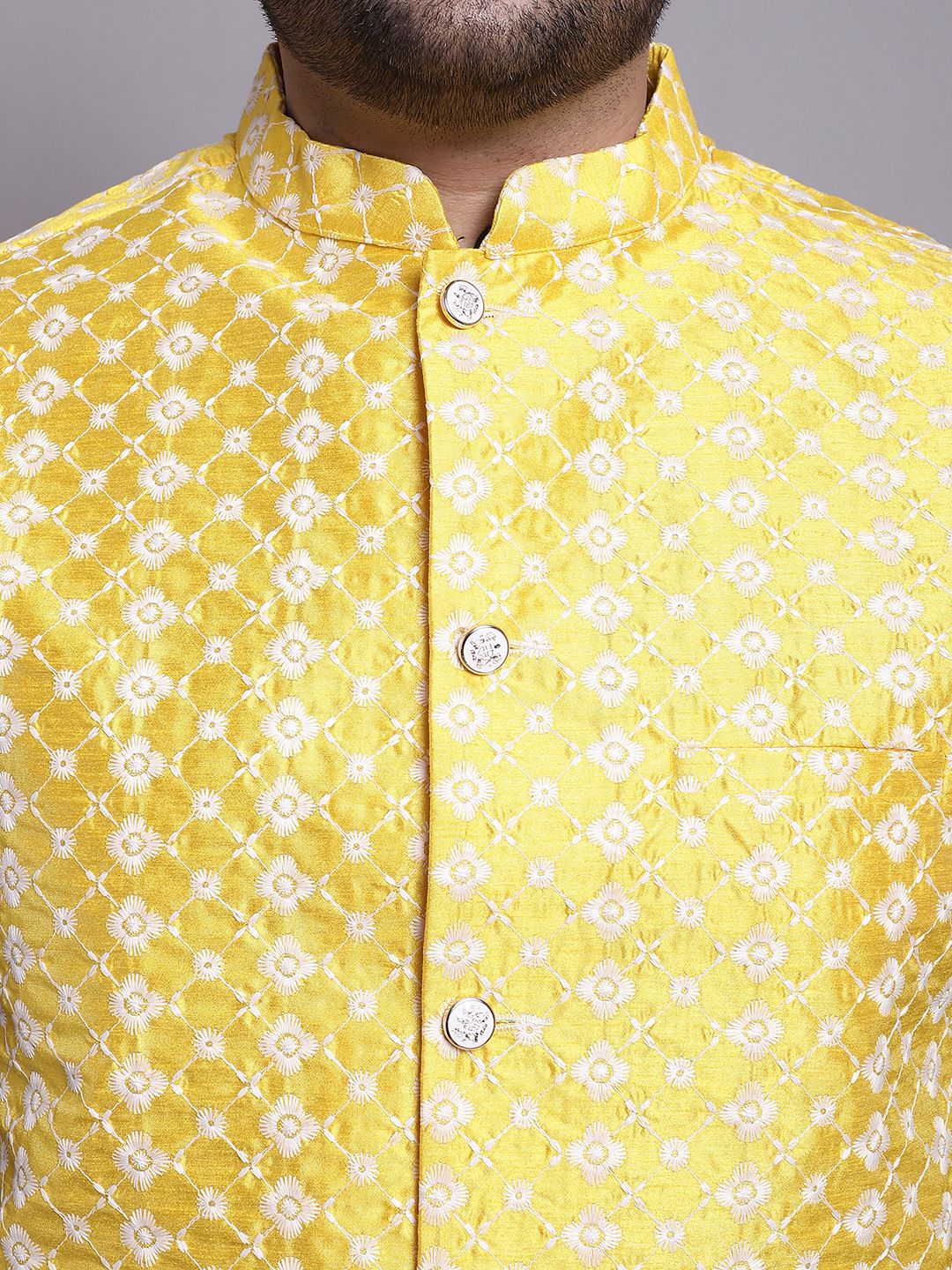 Men's Silk Blend Yellow Embroidered