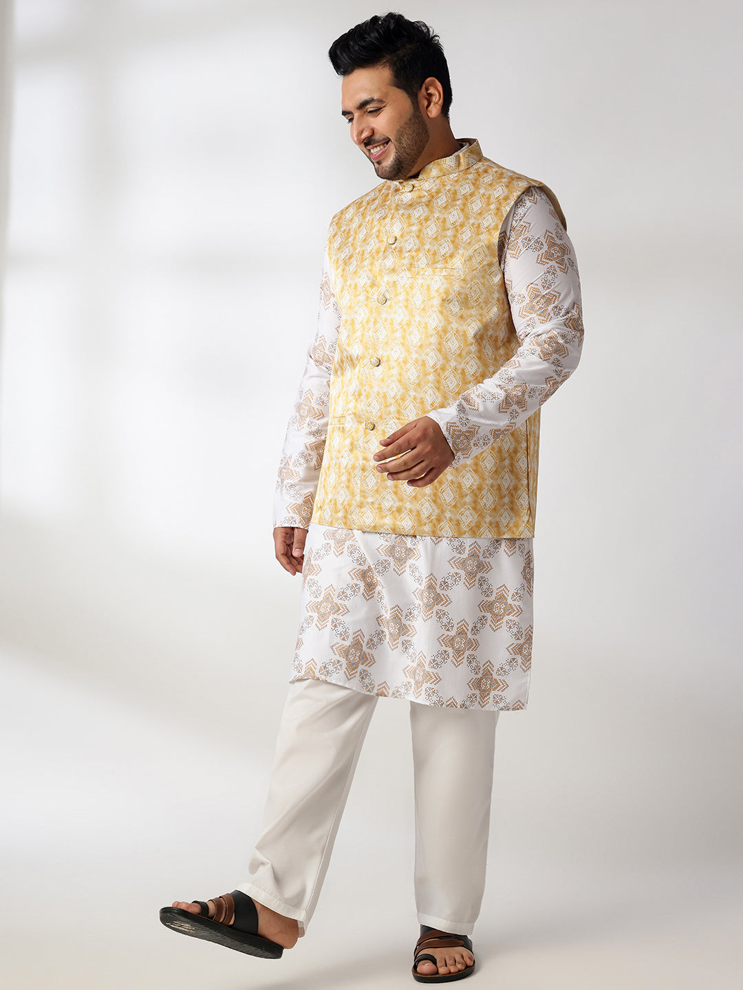 Men's Cotton Linen Printed White Kurta & Pyjama With Cotton Satin Yellow Nehru Jacket