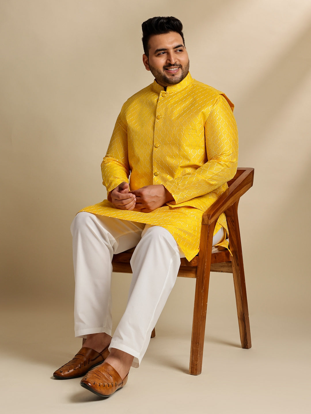 Sojanya Plus(Since 1958) Men's Silk Blend Thread Embroidered Yellow Kurta & Nehru Jacket With Pyjama