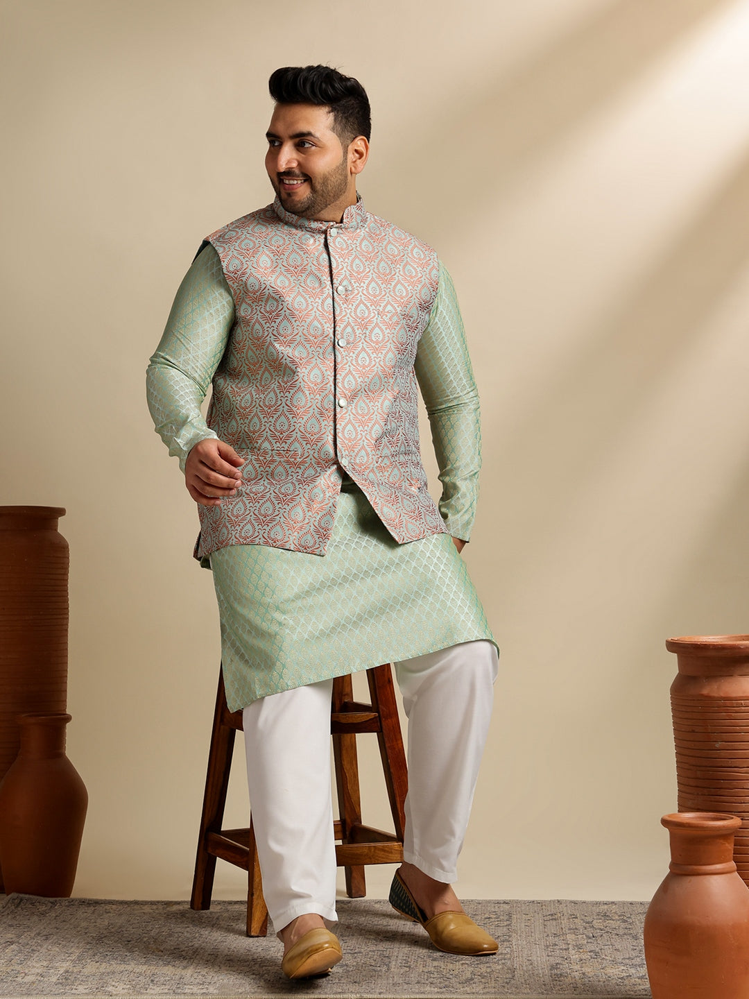Men's Silk Blend Paisley Pista Kurta With Pyjama & Green Nehru Jacket
