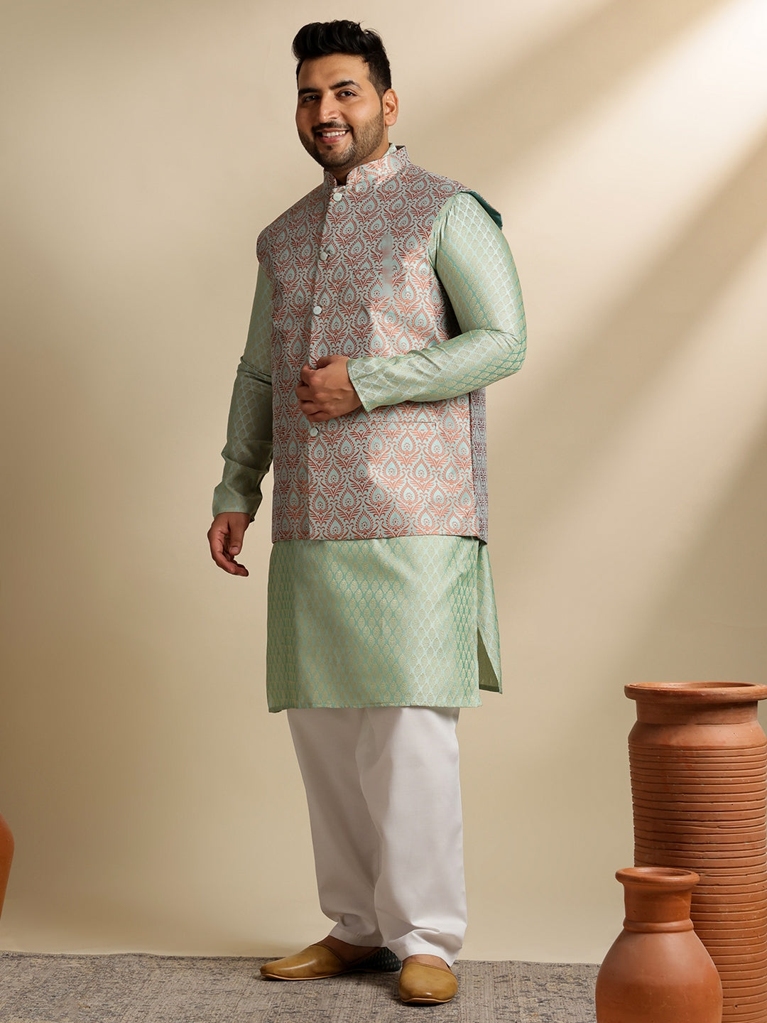 Men's Silk Blend Paisley Pista Kurta With Pyjama & Green Nehru Jacket