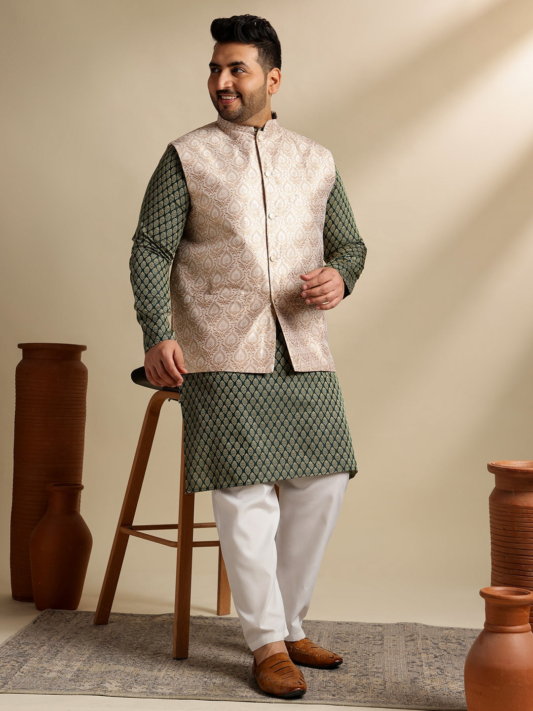 Men's Silk Blend Paisley Dark Green Kurta With Pyjama & Cream Nehru Jacket