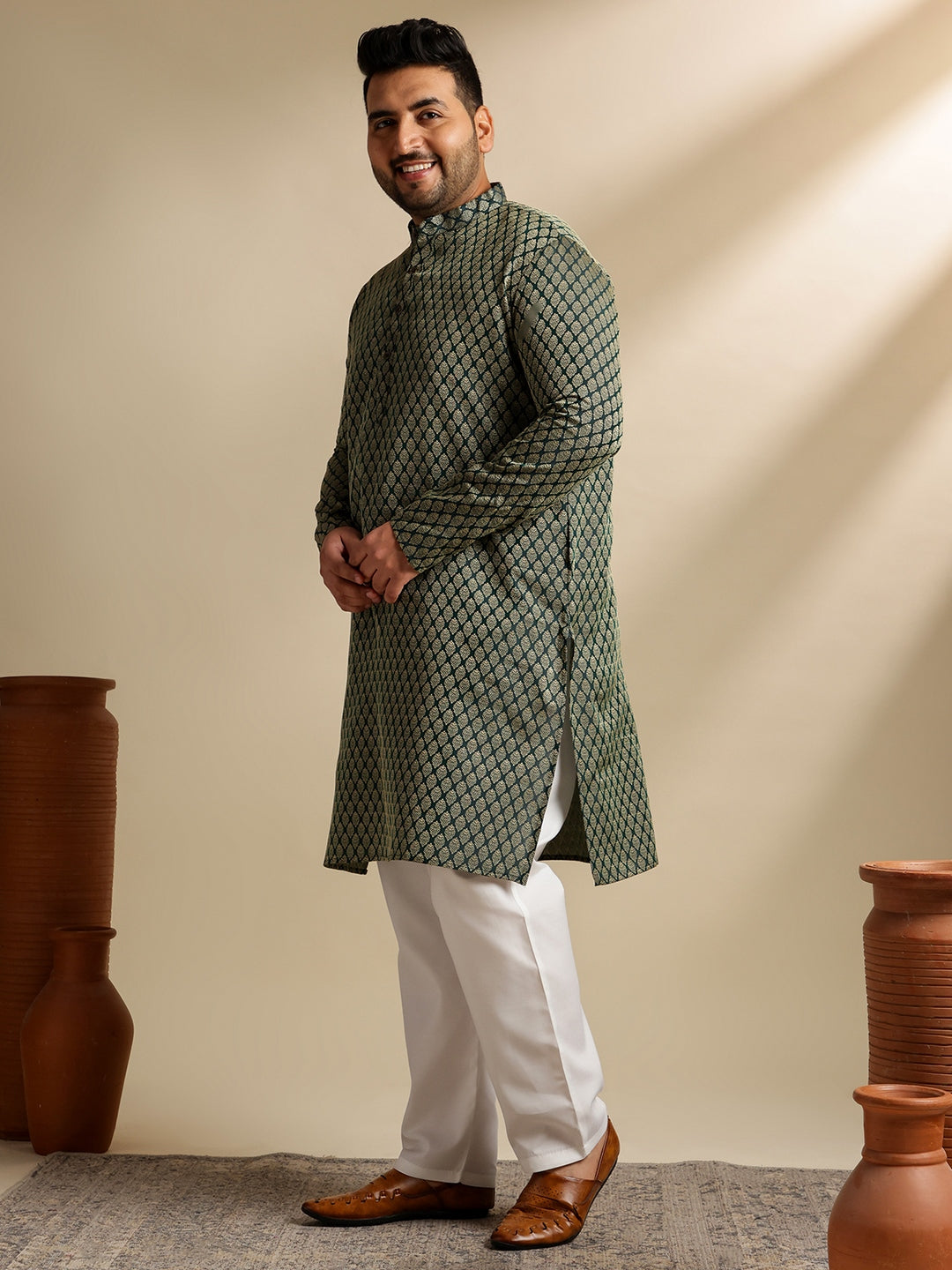 Men's Silk Blend Paisley Dark Green Kurta With Pyjama & Cream Nehru Jacket