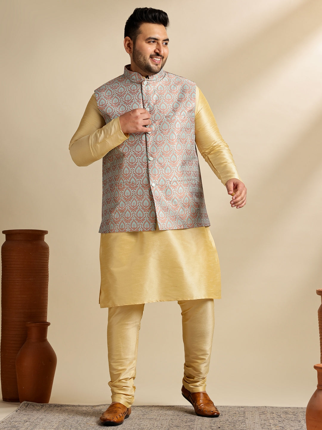 Men's Silk Blend Gold Kurta & Pyjama With Jacquard Silk Green Nehru Jacket