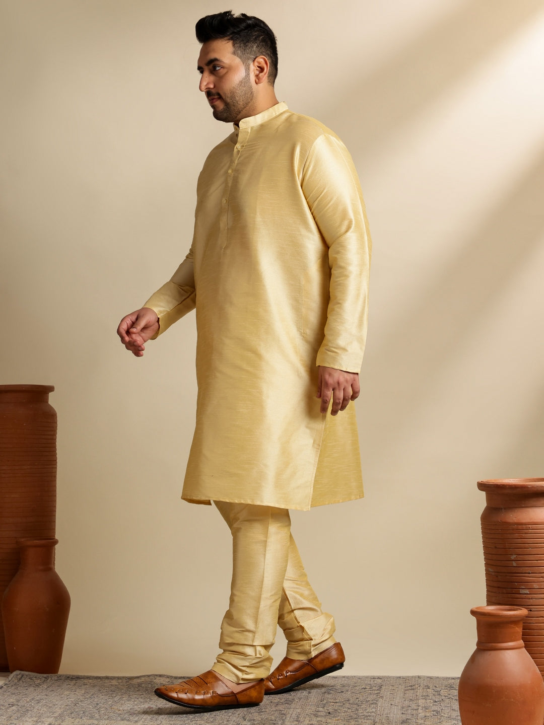 Men's Silk Blend Gold Kurta & Pyjama With Jacquard Silk Green Nehru Jacket