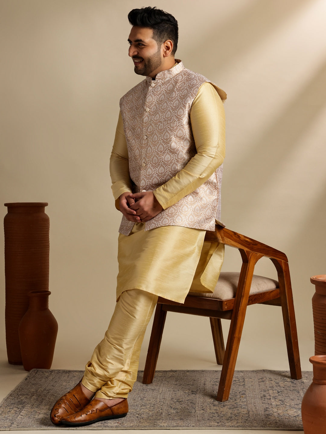 Men's Silk Blend Gold Kurta & Pyjama With Jacquard Silk Cream Nehru Jacket