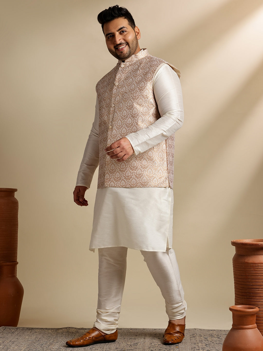 Men's Silk Blend Cream Kurta & Pyjama With Cream Nehru Jacket