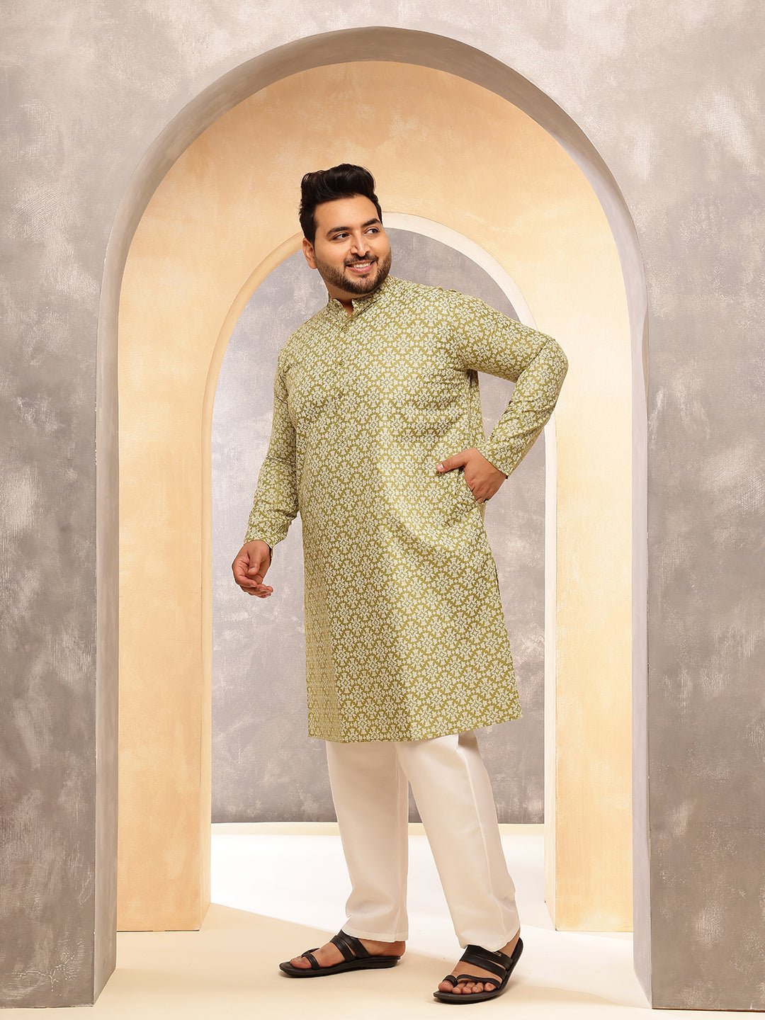 Men's Floral Print Cotton Blend Green Kurta With White Pyjama