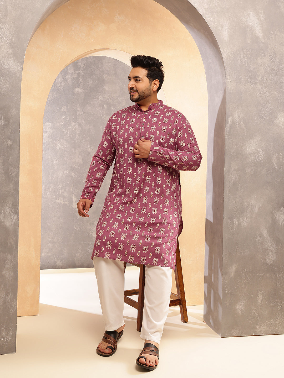 Men's Cotton Blend Ikkat Print Coral Kurta With White Pyjama