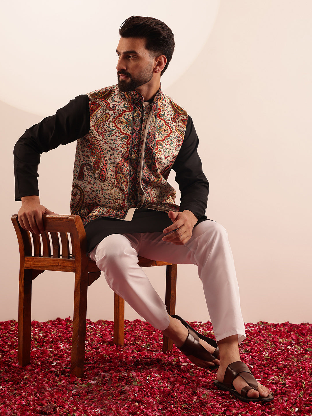 Men's Cotton Blend Black Kurta & White Pyjama With Velvet Paisley Desi ...