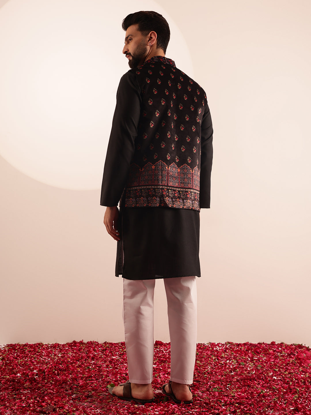 Men's Cotton Blend Black Kurta & White Pyjama With Velvet Paisley Design Black Nehru Jacket